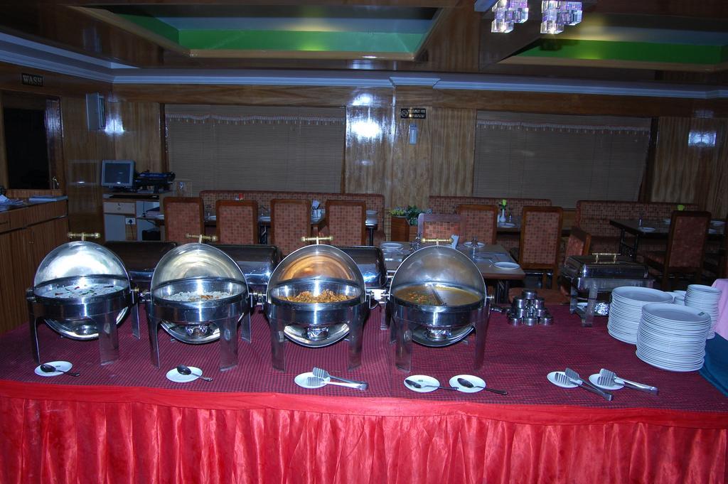 Hotel Sona'S Tiruchirappalli Zewnętrze zdjęcie