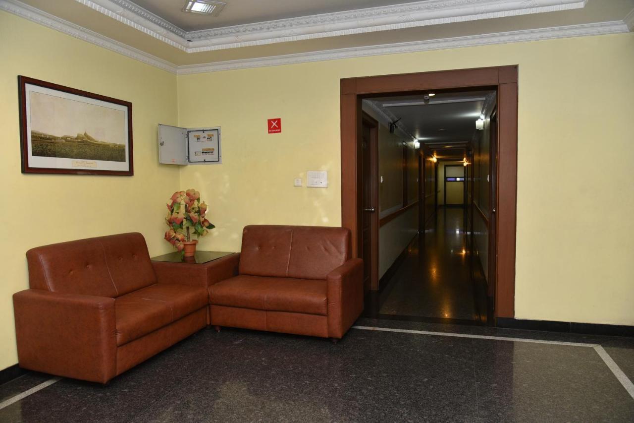 Hotel Sona'S Tiruchirappalli Zewnętrze zdjęcie