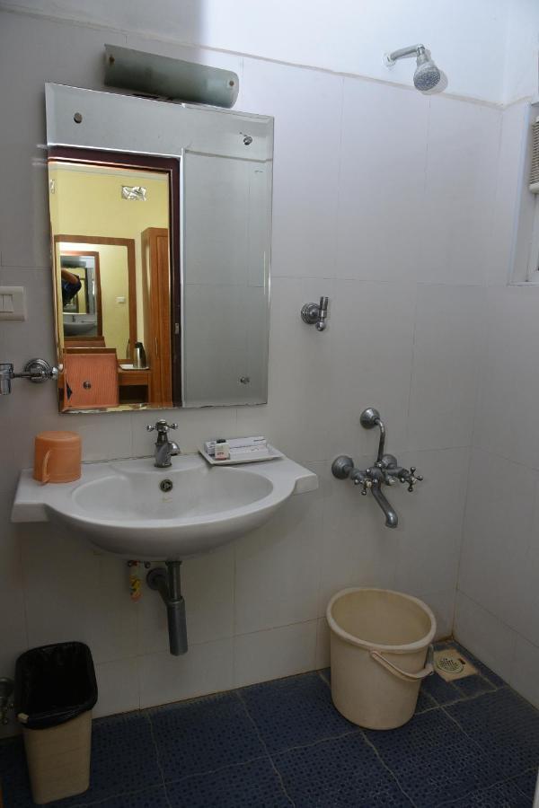 Hotel Sona'S Tiruchirappalli Zewnętrze zdjęcie